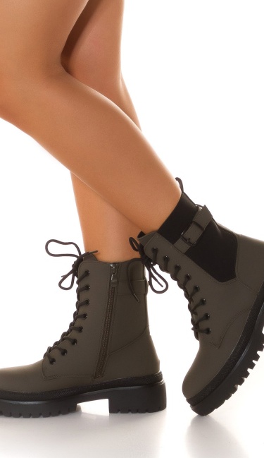 Trendy ancle boots to tie Khaki
